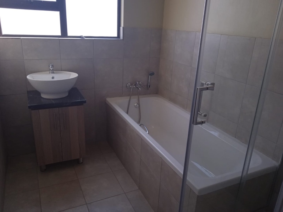 3 Bedroom Property for Sale in Grasslands Free State